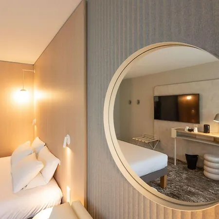 Novotel Macon Nord - Porte De Bourgogne Exterior photo