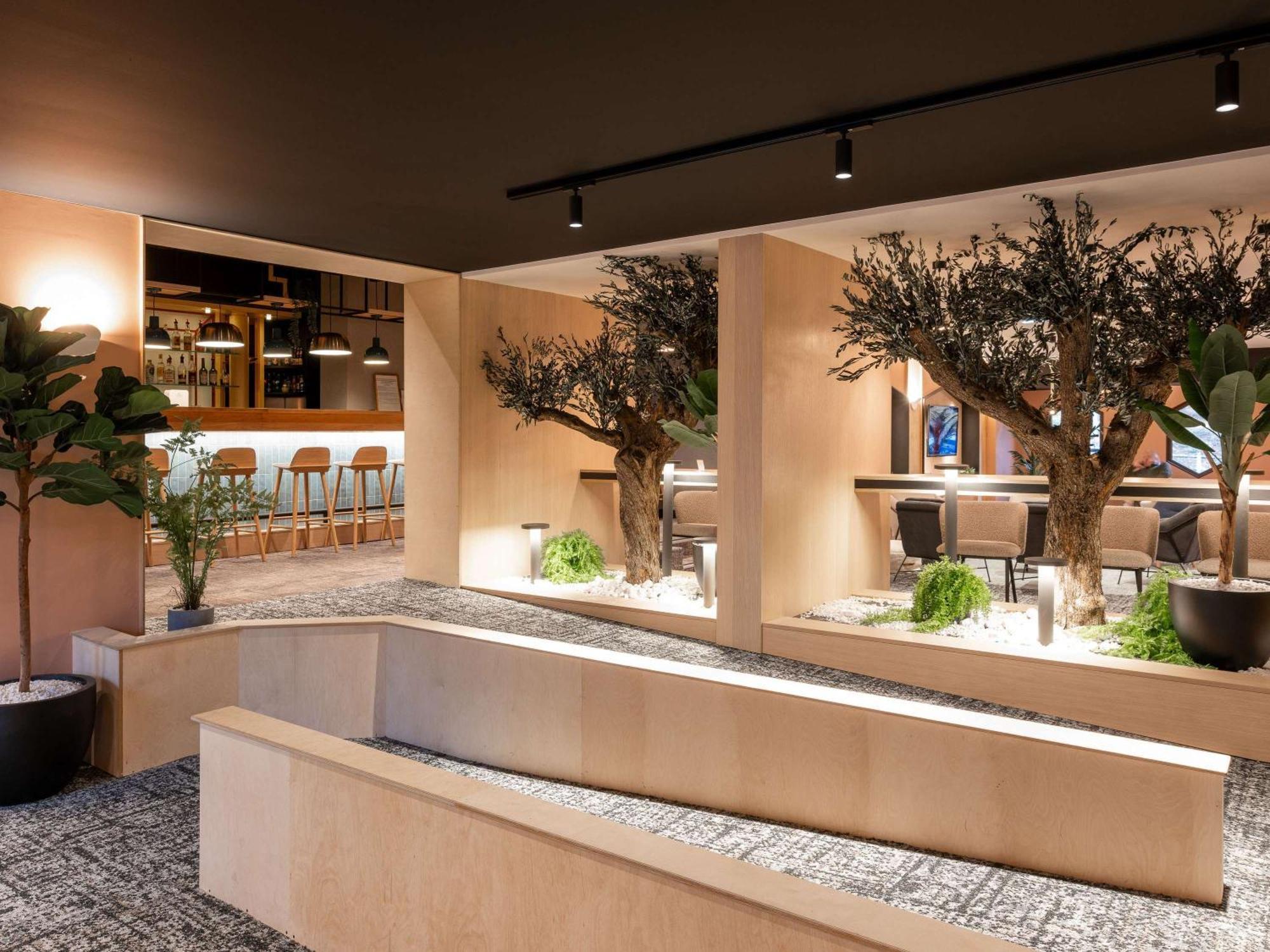 Novotel Nord - Porte De Bourgogne 4* Mâcon