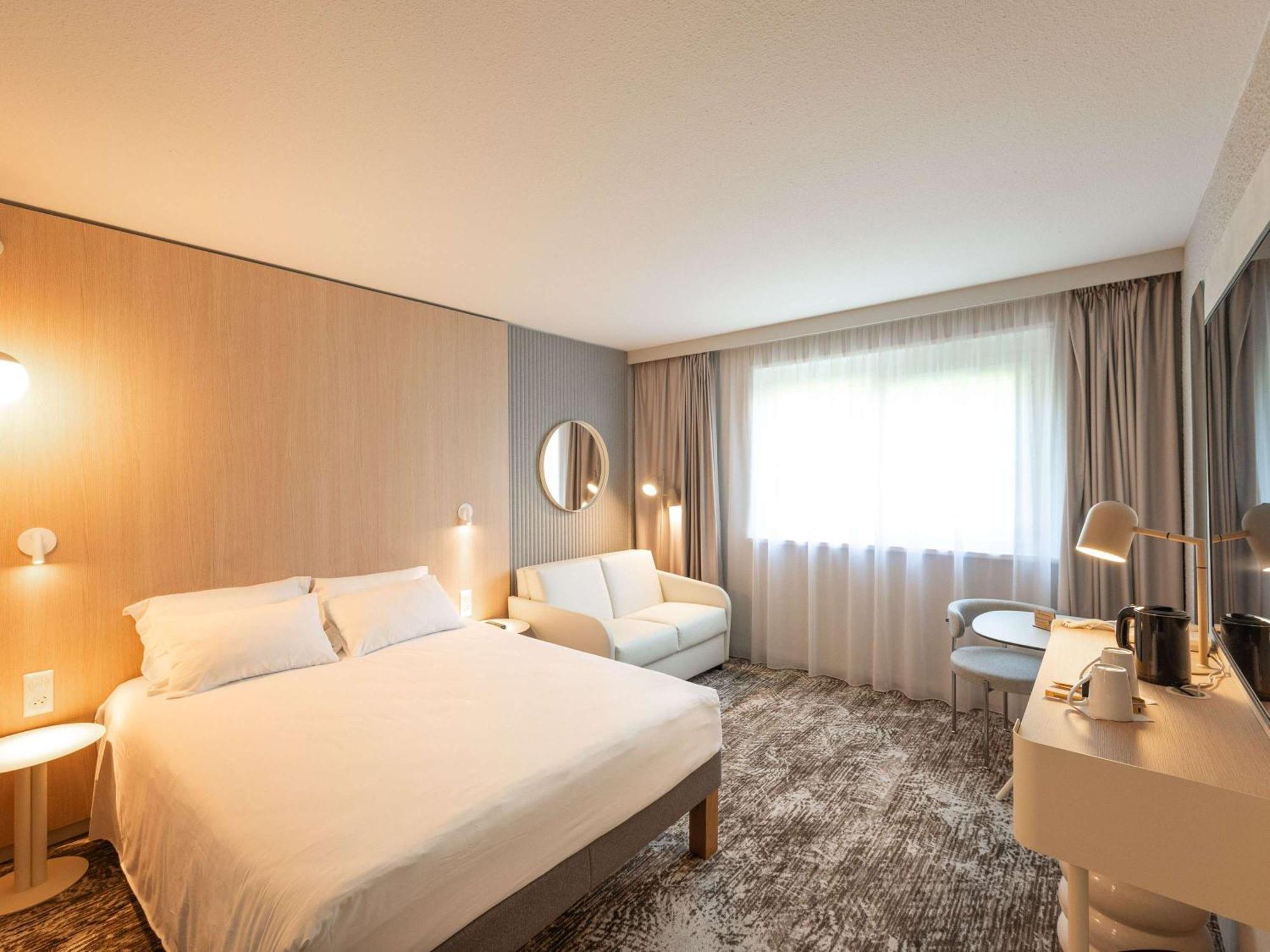 Hotel Novotel Nord - Porte De Bourgogne Mâcon